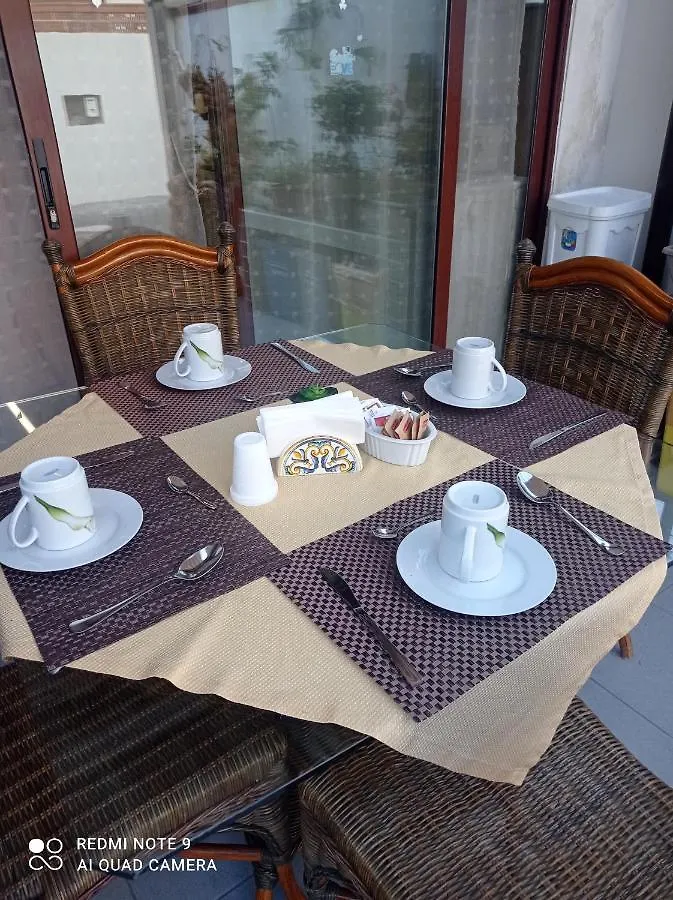 Couette-café B&B Profumo Di Mare Rometta Marea